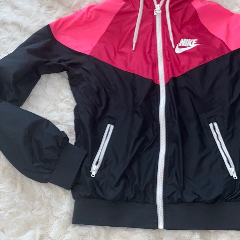 Nike jacket - Picture 2 of 5
